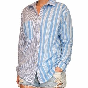 Striped oversized Blue Button top. Size XS.